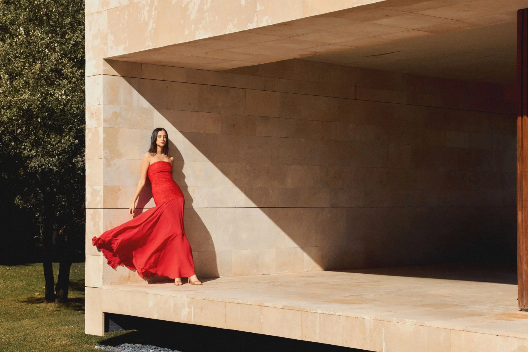 Elegancia con Sello Español